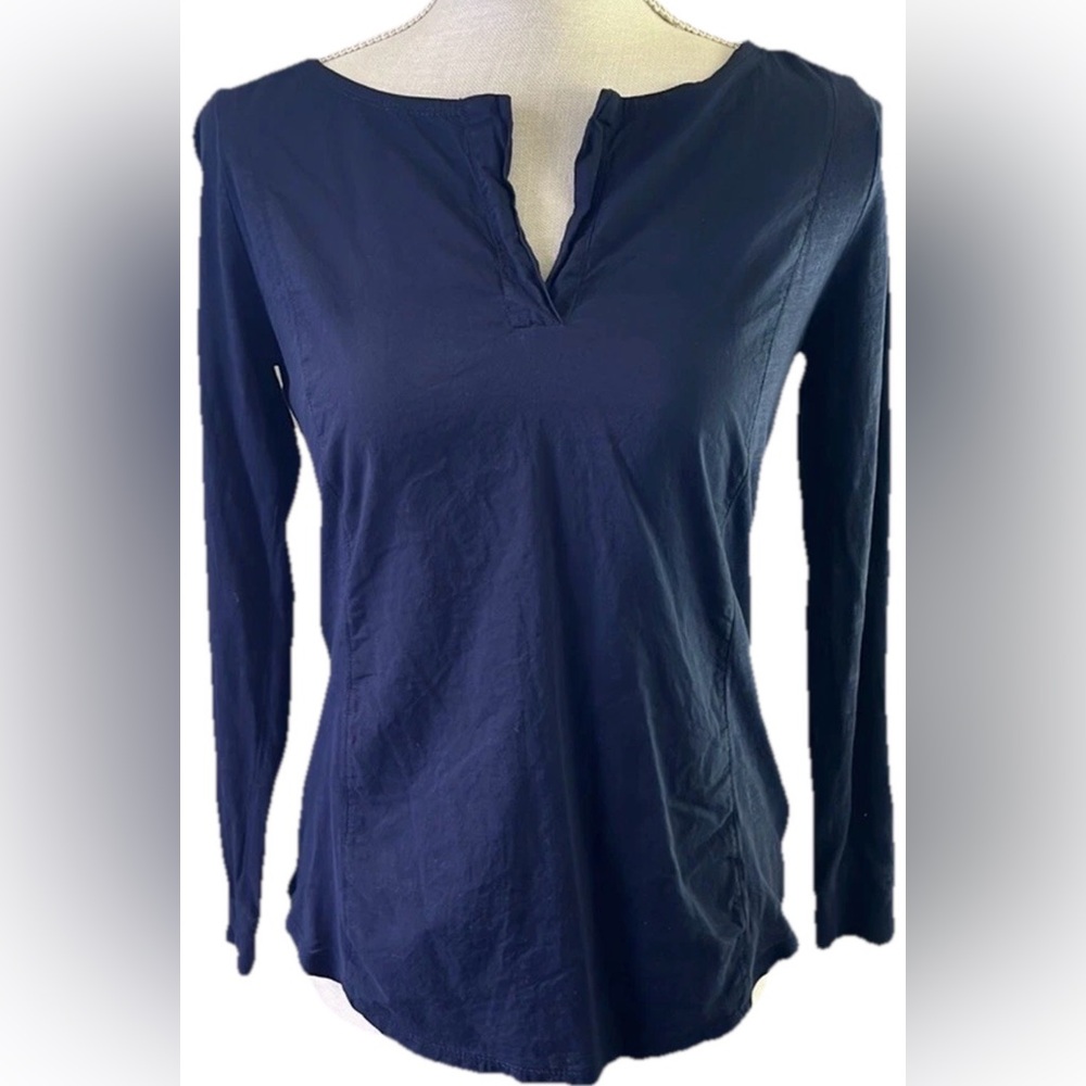 Q Mack Ladies Navy Long Sleeve V Neck Top Size S